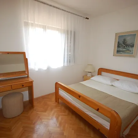 Alex By El-pi Tours *