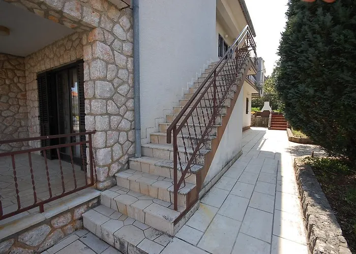 Alex By El-pi Tours *